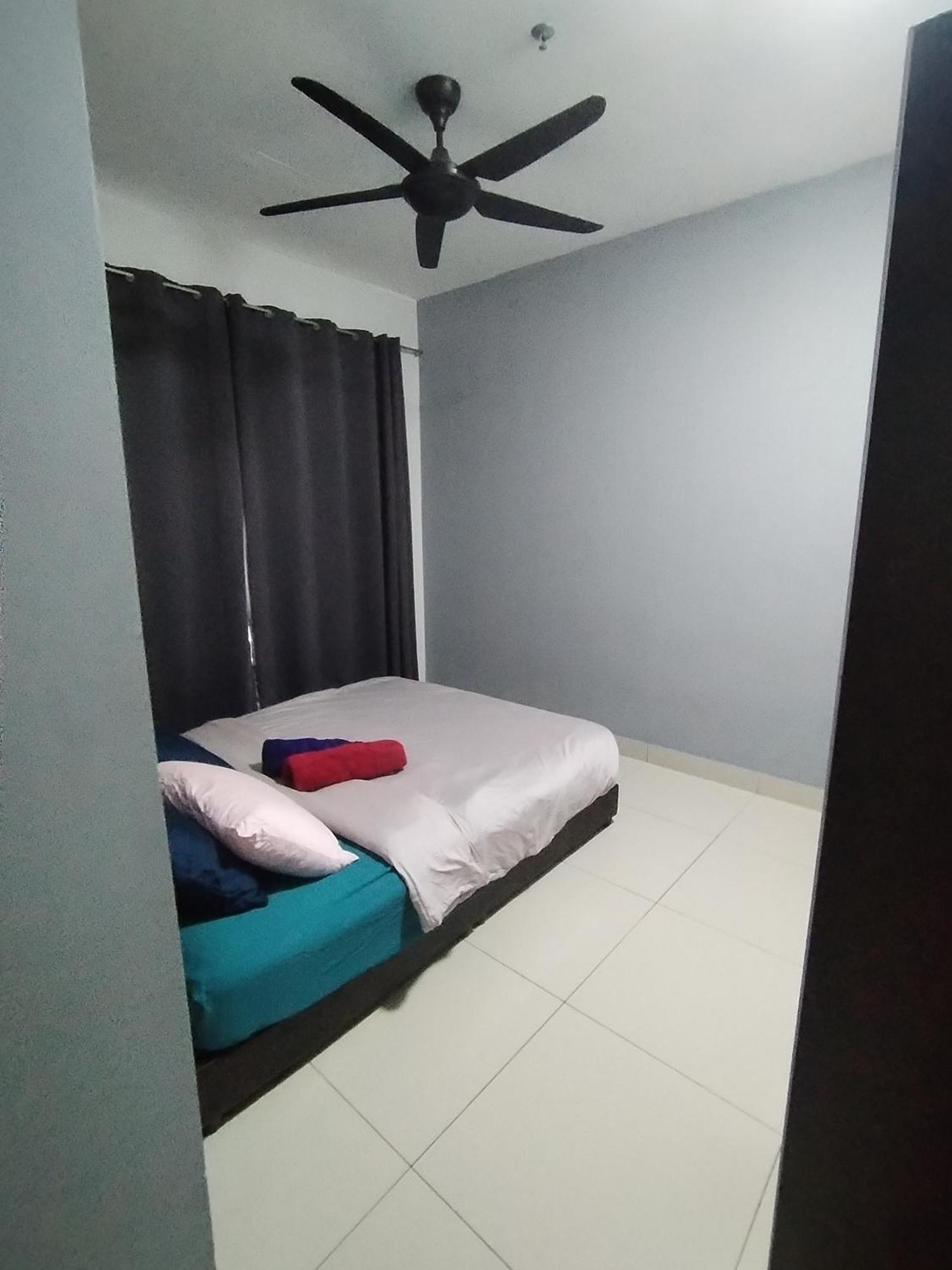 The Family Homestay@Univ360 Place,Serdang Seri Kembangan Kültér fotó